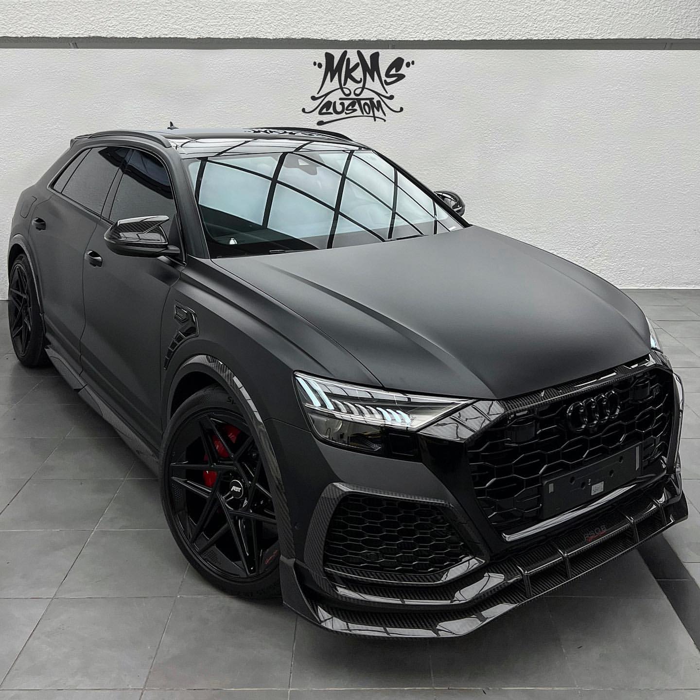 奧迪RS Q8-R
