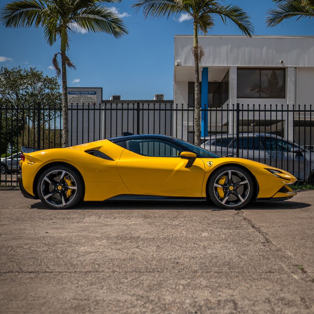 法拉利SF90 Stradale