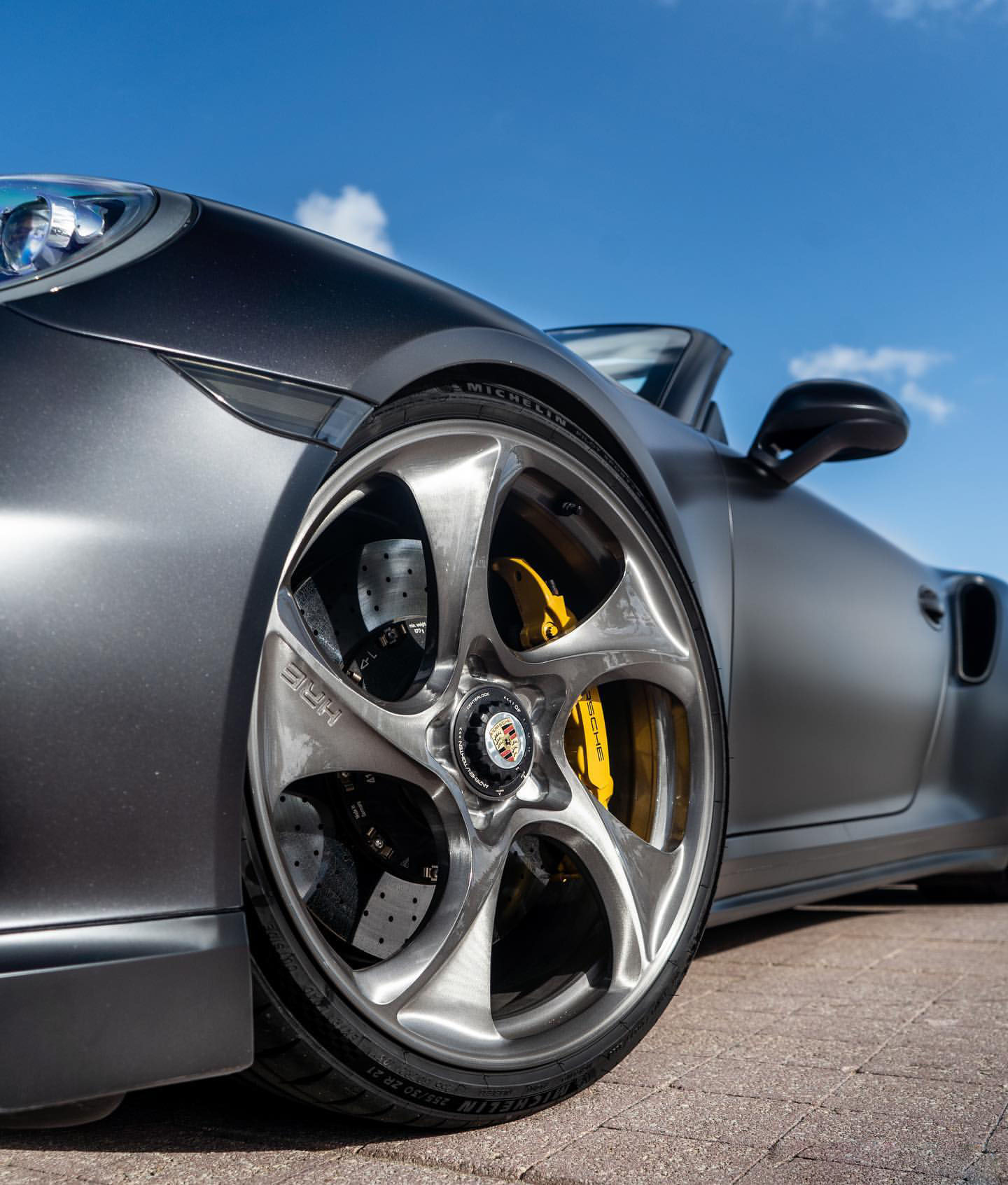 敞篷保時捷911 Turbo S