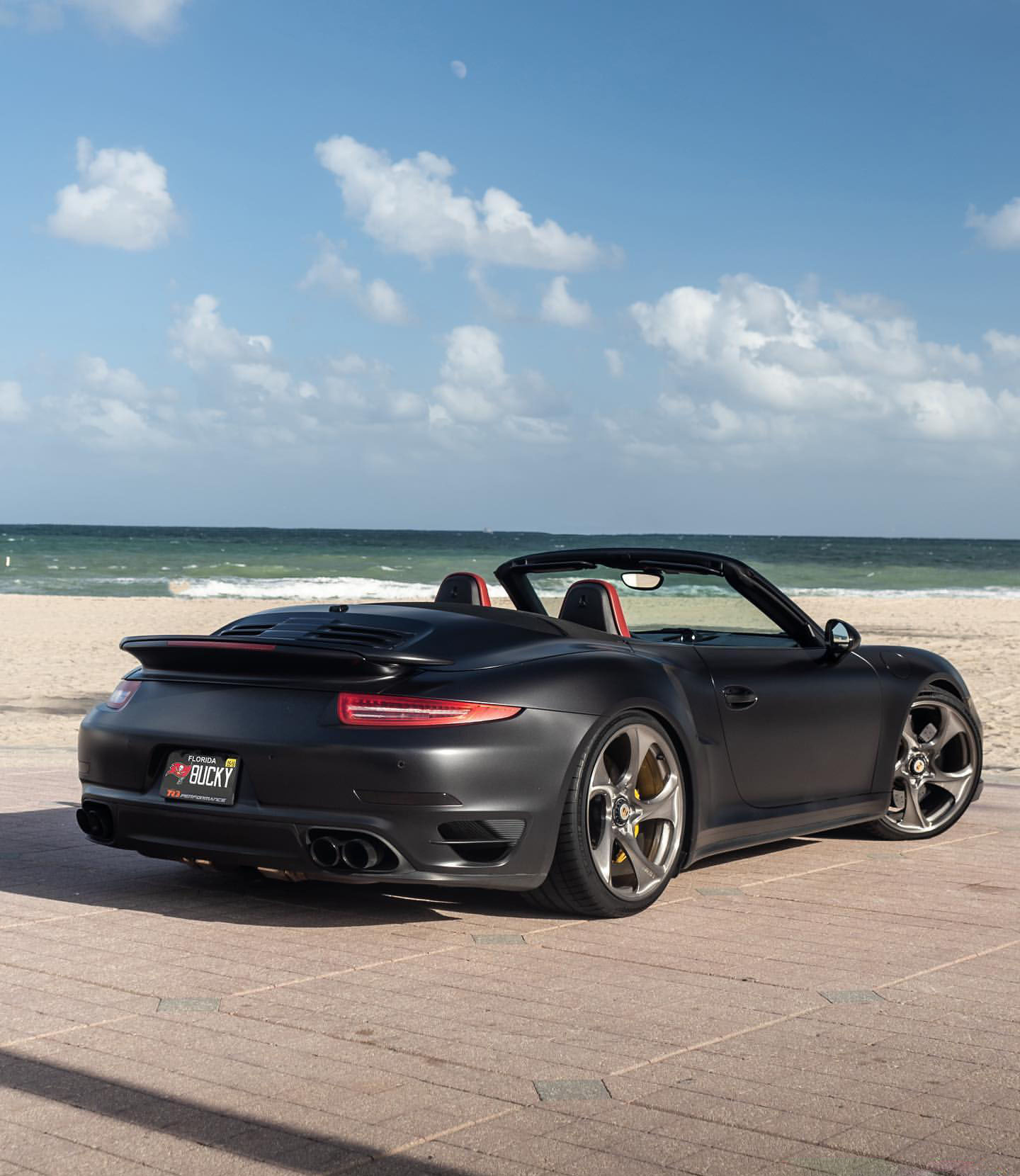 敞篷保時捷911 Turbo S