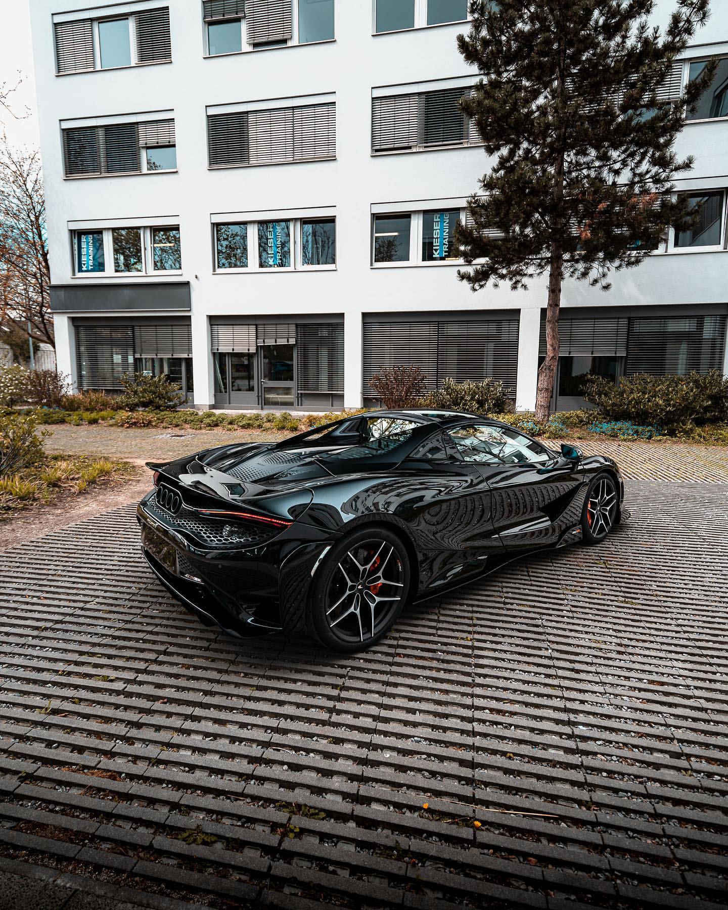 邁凱倫765LT Spider
