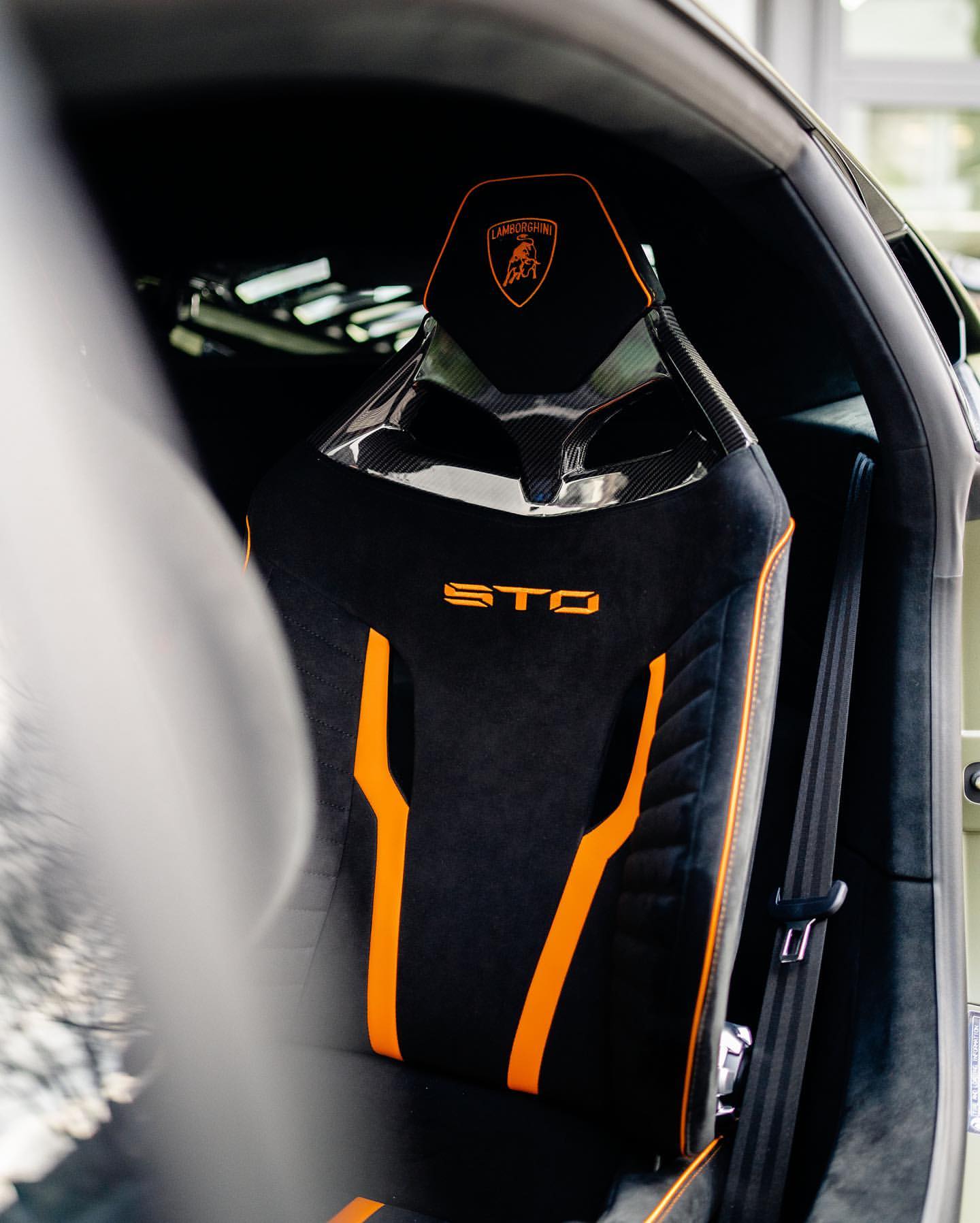 蘭博基尼Huracán STO