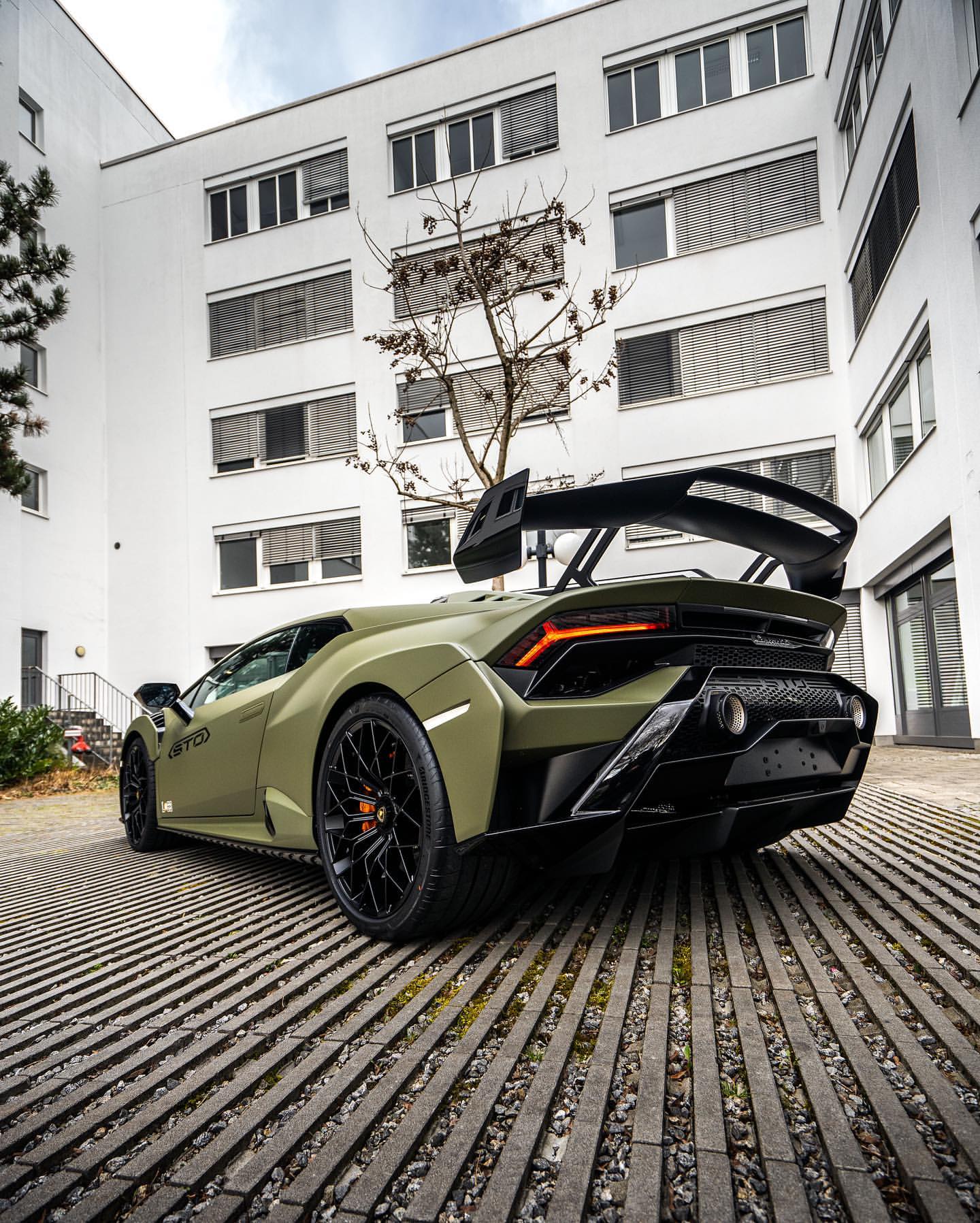 蘭博基尼Huracán STO