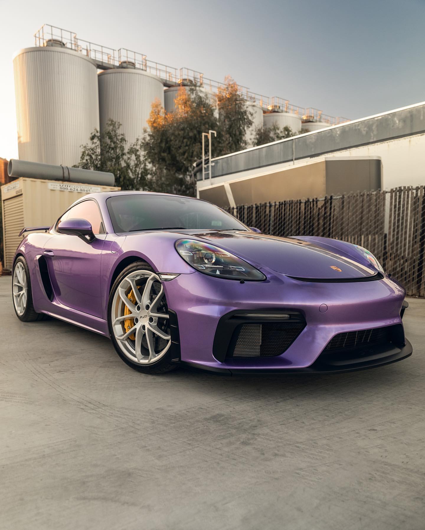 保時捷718 GT4
