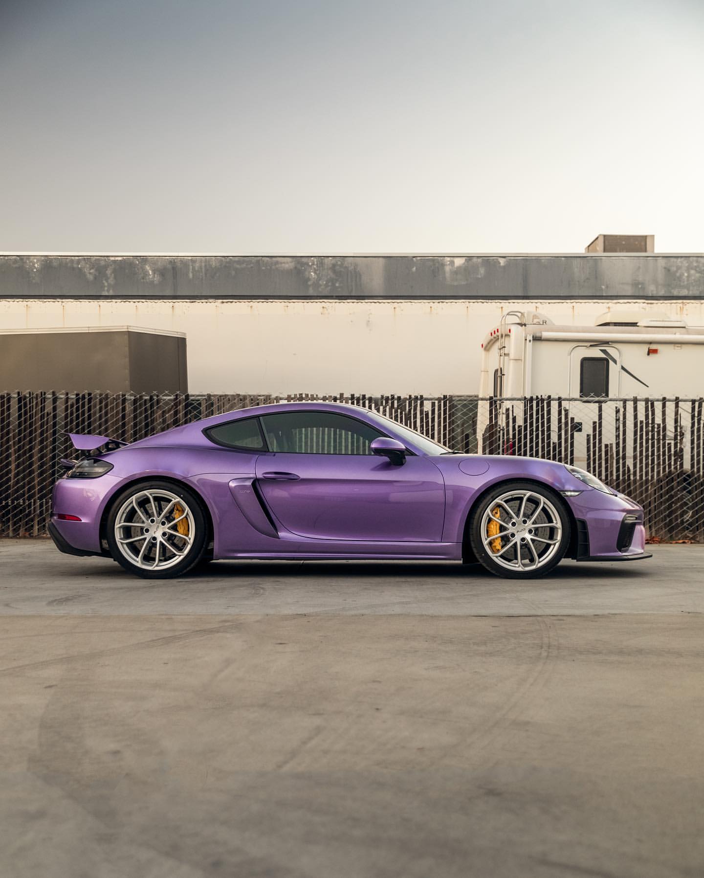 保時捷718 GT4