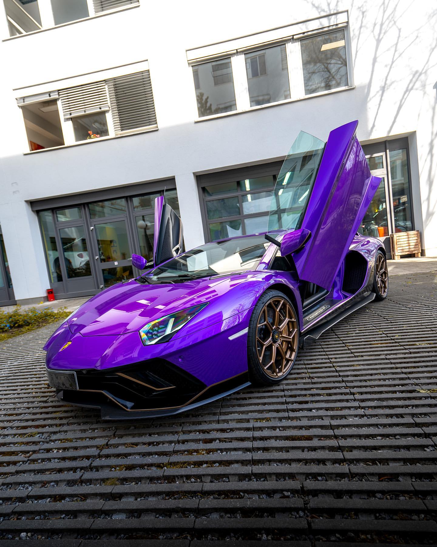 蘭博基尼Aventador