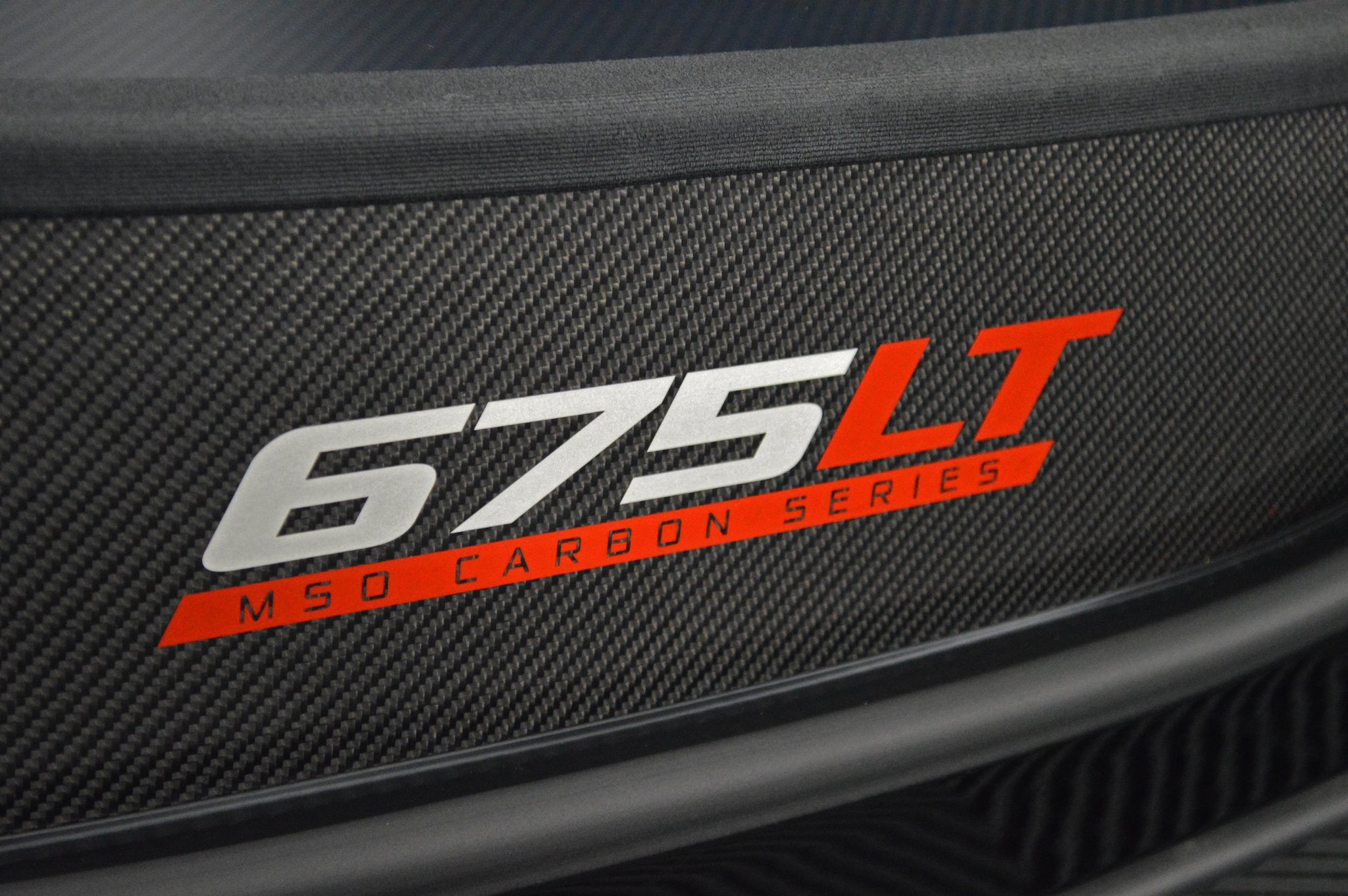 邁凱倫675LT