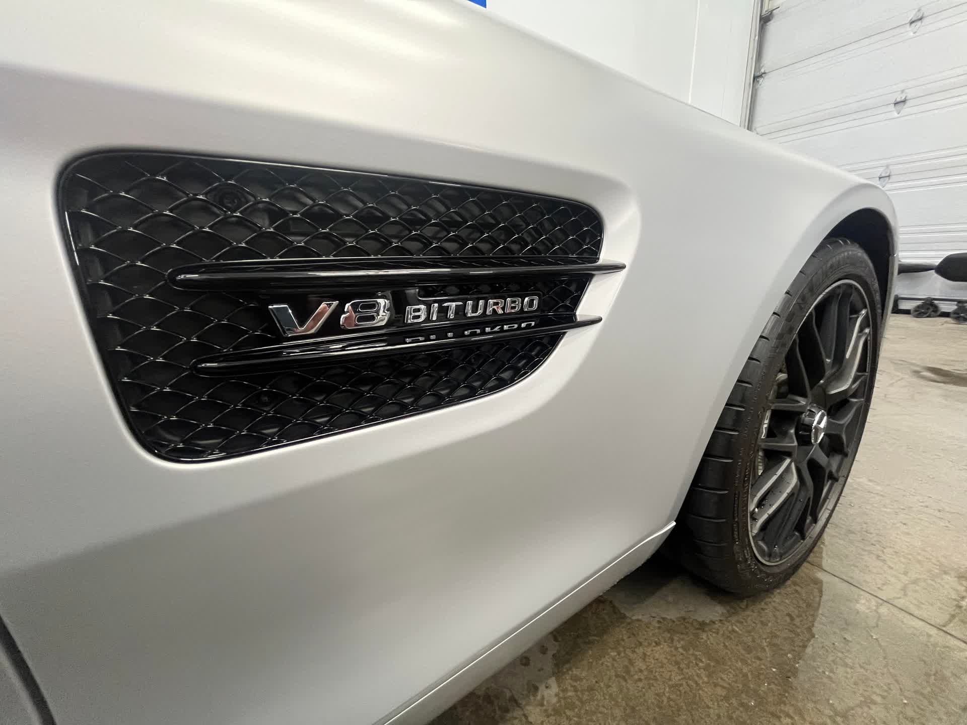 梅賽德斯·奔馳AMG GT